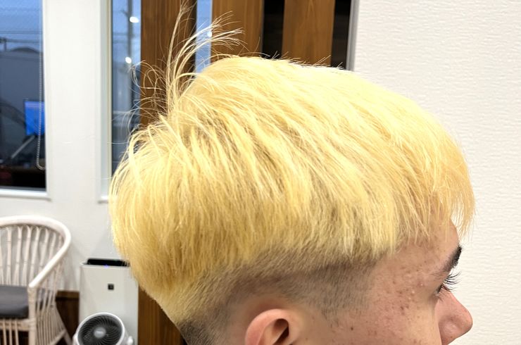 ブリーチ、サイド